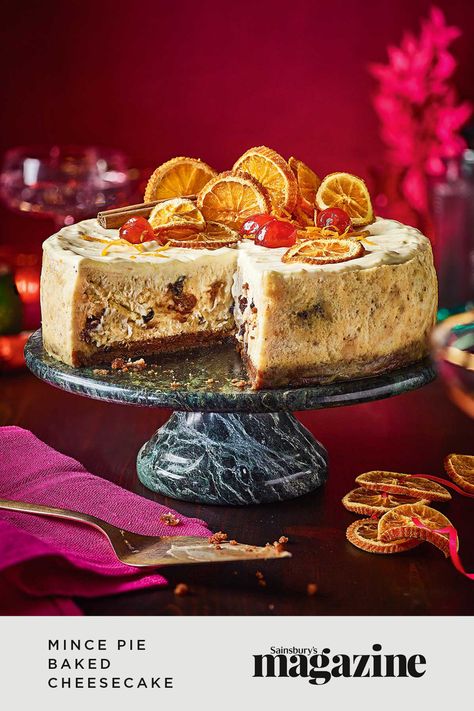 Christmas Pudding Cheesecake, Mincemeat Recipes, Homemade Mince Pies, Make Ahead Recipes, Festive Baking, Cheesecake Mix, Christmas Eats, Christmas Cheesecake, Baked Cheesecake