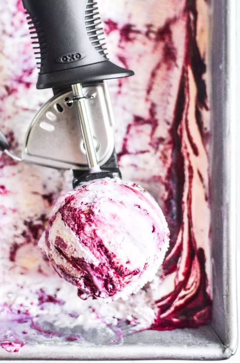 Black raspberry ice cream is an unforgettably delicious frozen treat thanks to the unique flavor of these elusive berries. This homemade berry ripple ice cream is amazing! Black Raspberry Ice Cream, Unique Ice Cream Flavors, Blackberry Ice Cream, Gluten Free Ice Cream, Raspberry Ice Cream, Ice Cream Maker Recipes, Ice Cream Mixture, Homemade Ice Cream Recipes, Ice Cream Photos