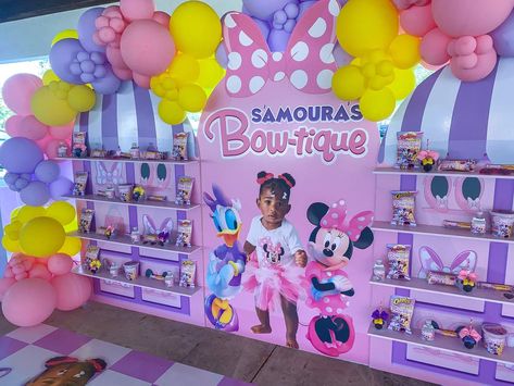 Minnie Bowtique Birthday Party Ideas | Photo 1 of 29 | Catch My Party Minnie’s Boutique Party, Minnies Bowtique Party Decoration, Minnie’s Bowtique Party, Minnie Mouse Boutique Party Ideas, Minnies Bowtique Party, Minnie Bowtique Party, Bowtique Party, Baby Birthday Photoshoot, Mickey Mouse Clubhouse Birthday