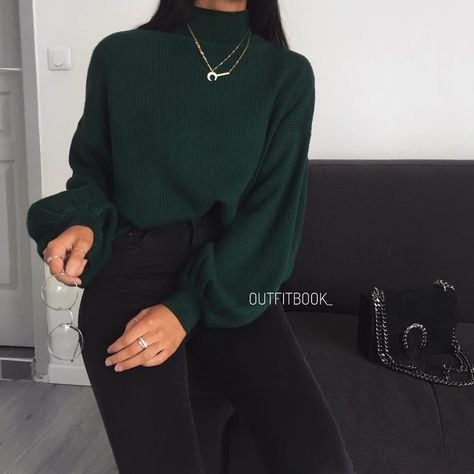 be53ee61104935234b174e62a07e53cfdesc40654652ri Green Overalls Outfits, Slytherin Outfit, Slytherin Fashion, Modieuze Outfits, Fashion Mode, Winter Fashion Outfits, Polyvore Outfits, Mode Style, Looks Vintage