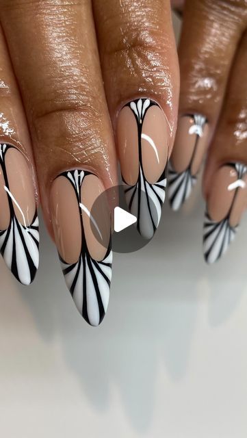 Feeling Spicy, Monochrome Nails, Classic Nail Designs, Long Almond, Beauty Parlour, Minx Nails, Nail Art Designs Videos, Black Nail Designs, Beauty Parlor