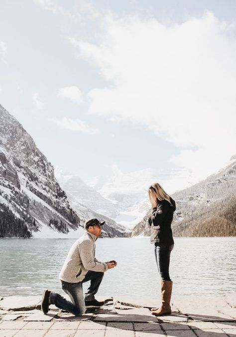 Marriage Proposal Ideas in Lake Louise, Banff, Alberta Lake Proposal Ideas, Proposal Ideas Romantic, Lake Proposal, Outdoor Proposal, Cute Proposal Ideas, Winter Proposal, Lake Louise Banff, Proposal Pictures, White Veil