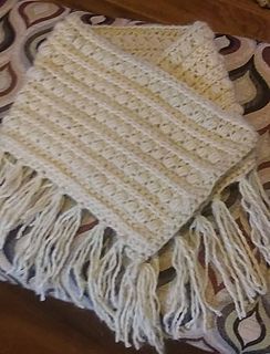 Yarn Bee, Ecru Color, Crochet Scarves, Alpaca, Knitted Scarf, Throw Blanket, Twist, Bee, Yarn