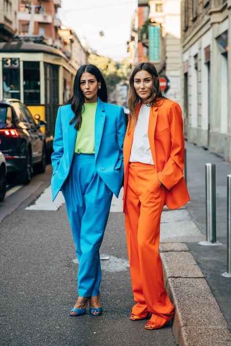 MFW Day 2 London Street Fashion, Street Style Vintage, Gilda Ambrosio, 2020 Street Style, Reportage Photography, Estilo Chic, Looks Street Style, Outfit Trends, Bright Colored