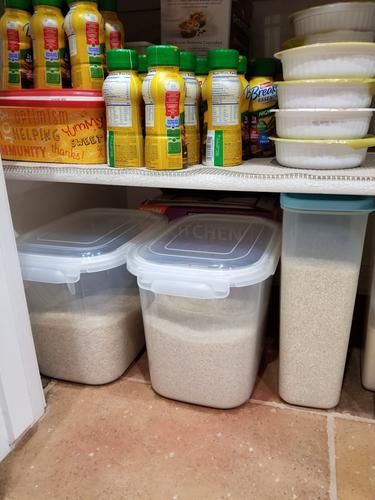 Bulk Flour Storage Ideas, Bulk Flour Storage, Bulk Storage Ideas, Large Flour Storage Containers, Flour Storage Containers, Bulk Food Storage Containers, Bulk Food Storage, Goth Apartment, Large Food Storage Containers