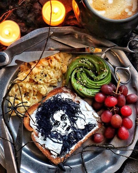 Breakfast Photos, Halloween Breakfast, Spooky Snacks, Breakfast Aesthetic, Breakfast Photo, Witchy Aesthetic, Halloween Horror Nights, Halloween Food, Witches Brew