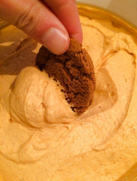 Easy Pumpkin Dip with Ginger Snaps! "Ridiculously yummy! You can also serve this with cinnamon or honey Teddy Grahams. They perfectly bite-sized for dipping, but they're not as excitingly tasteful as the ginger snaps!" @allthecooks #recipe Easy Pumpkin Dip, Ginger Snaps Recipe, Pumpkin Dip, Teddy Grahams, Dessert Dips, Easy Pumpkin, Ginger Snaps, Pumpkin Recipes, Save Food