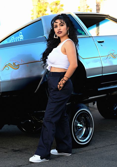 Tania Teyacapan, West Coast, Cholita, Lowrider, lowriders Chola Outfit, Chicana Style Outfits, Chicana Aesthetic, West Coast Aesthetic, Fb County, Coast Aesthetic, Gangsta Girl Style, Chola Girl, Chola Style