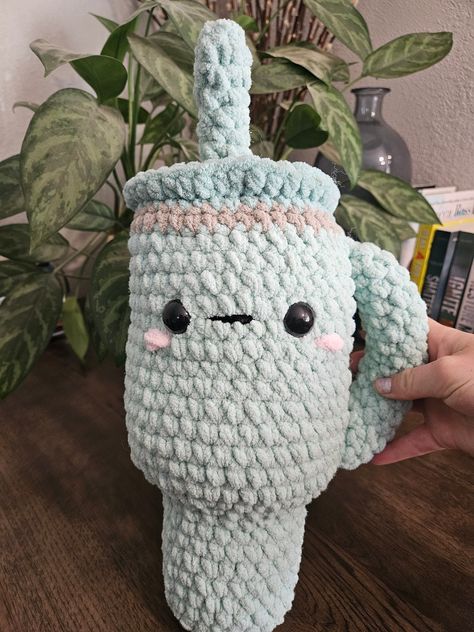 Crochet stanley plushie Stanley Crochet, Funny Things To Crochet, Crochet Ideas For Boyfriend, Crochet Yeti, Crochet Ripple Pattern, Crochet Turtle Pattern, Crochet Stuffies, Crochet Plushies, Crochet Tutorial Pattern