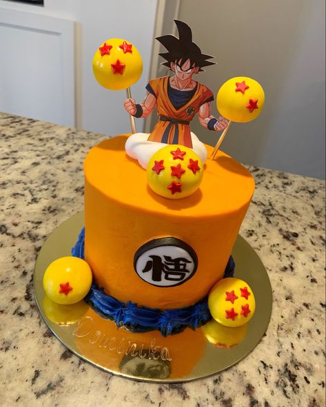 Dragon Ball Cake Ideas, Dragon Ball Z Birthday Cake, Dragon Ball Z Birthday Cake Ideas, Dragon Ball Z Cake, Dragon Ball Theme Cake, Dragon Ballz Cake Ideas, Ball Theme Birthday, Pastel Frozen, 33rd Birthday