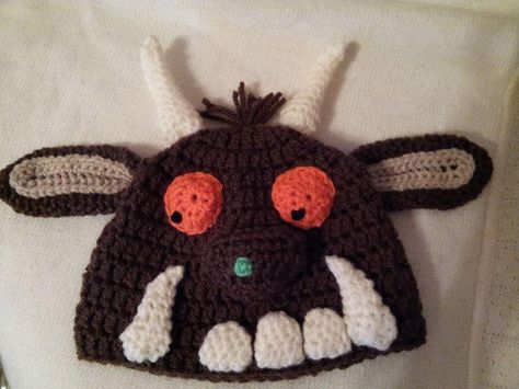 Looking for your next project? You're going to love Gruffalo inspired crochet hat by designer SunnyDee. Crochet Appliqué, Gruffalo's Child, Julia Donaldson, Fun Hat, Crochet Kids Hats, Crochet Eyes, Crochet Kids, Knit Ideas, Easter Bonnet