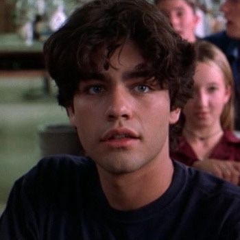 Kevin Mundy, Drive Me Crazy Movie, Adrian Grenier, 90s Boys, Film Inspiration, Drive Me Crazy, Irish Men, Dream Guy, Pretty Men