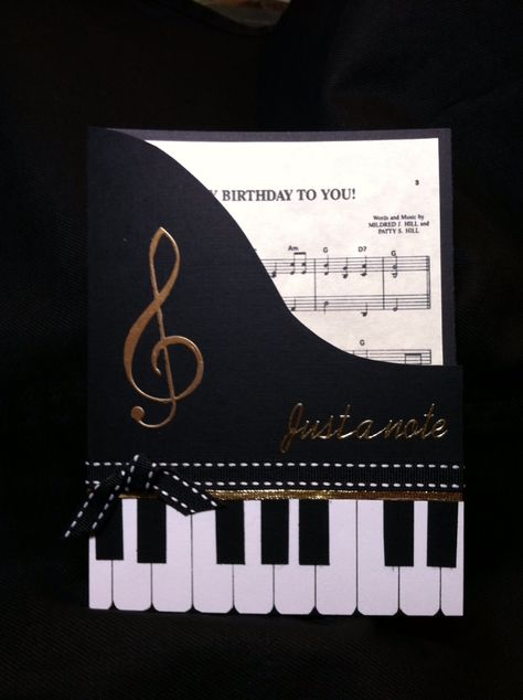 diseño - piano Piano Card, Musical Cards, Birthday Card Design, Hur Man Målar, בר מצווה, Birthday Card Printable, Musical Notes, Music Themed, Birthday Cards Diy