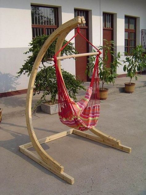 Hammock Chair Stand Diy, Moving Artwork, Diy Hammock Chair, Diy Hanging Chair, Wooden Hammock, Hanging Chair With Stand, Hammock Chair Stand, Backyard Hammock, Diy Hammock