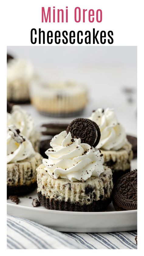 Easy oreo cheesecake filling, with oreo cookie crust - preps quickly and baked in a muffin tin! And made with just 7 simple ingredients! Individual Oreo Cheesecake Cups, Cookies And Cream Mini Cheesecakes, Cheesecake Recipes Muffin Tins, Oreo Cheesecake Crust Recipe, Muffin Tin Cheesecake Recipes, Cheesecake In Muffin Tins, Desserts In Mini Muffin Tins, Mini Oreo Cheesecake Recipes, Oreo Cookie Cheesecake Recipe