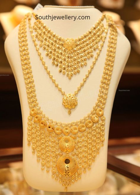 Gold necklace and haram set by Malabar Gold and Diamonds photo Turkey Haram Gold, Turkey Gold Necklace Design, Turkish Gold Necklace Design, Malabar Gold Jewellery, Indian Gold Necklace Designs, Gold Souk, Gents Bracelet, Dubai Gold Jewelry, Pure Gold Jewellery