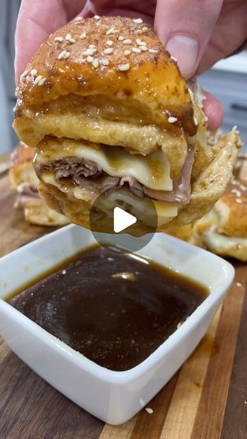 Luke Brown on Instagram: "French Dip Sliders are a family favorite!

Recipe
1 pack of Kings Hawaiian Original Sweet Rolls
1/2 lb of roast beef
Provolone cheese
1/2 stick of butter
1 TBSP Au Jus Gravy Packet + the rest of the packet for the Au Jus
1/2 tsp each of garlic powder, onion powder, and sesame seeds 
1 tsp Worcestershire Sauce 
Crispy Fried Onions 

Steps
-Melt butter in the microwave and add 1 TBSP of Au Jus packet
-Add garlic powder, onion powder, sesame seeds, Worcestershire, stir well, and set that aside 
-Cut Hawaiian rolls in half and put the bottoms in a baking dish
-Add a layer of provolone cheese to the Hawaiian rolls 
-Add roast beef
-Add another layer of provolone cheese
-Add as many crispy fried onions as you’d like
-Put the tops of the Hawaiian rolls on
-Brush the tops Beef And Cheese Sliders Kings Hawaiian, Recipes With French Fried Onions, Kings Hawaiian French Dip Sliders, French Dip Sliders Recipes, Roast Beef Au Jus Sliders, Roast Beef Sliders Hawaiian Rolls Au Jus, Roast Beef Sliders Au Jus, Roast Beef Sliders With Fried Onions, French Dip Sliders