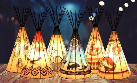 Native American Centerpieces, Native American Bedroom, Teepee Art, Santa Fe Decor, Teepee Pattern, Indian Teepee, American Indian Crafts, Native American Teepee, Diy Teepee