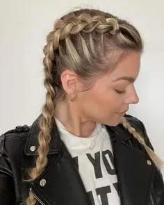 Do This To Get Beautiful Curly Hair Without Using Heat French Braid Pigtails Long Hair, French Braid For Medium Length Hair, Middle Part French Braids, Thick French Braid, Fluffy French Braids, Braids For Traveling, Puffy French Braid, French Braids Front View, Loose French Braids Two