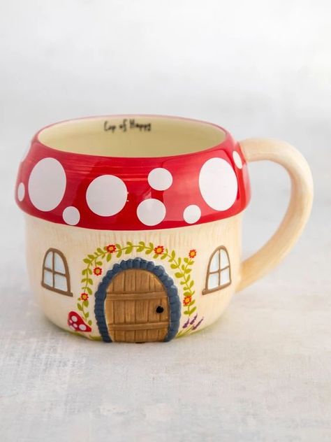 Mushroom Cup, Holding Coffee, Diy Pottery Painting, Color Me Mine, Cerámica Ideas, Pottery Painting Designs, Keramik Design, Art Mug, Mushroom House