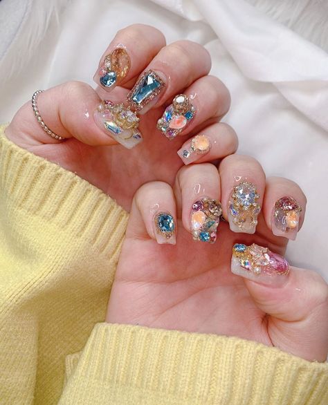 Korean Nails Gem Nail Designs, Short Natural Nails, Nails Korean, Korean Nail, Dark Red Nails, Natural Nail Art, Light Blue Nails, Korean Nail Art, Asian Nails