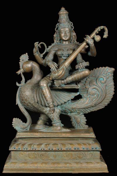 Mata Saraswati, Hindu Statues Goddesses, God Sculpture, Saraswati Idol, Historical Sculptures, Saraswati Statue, Goddess Saraswati, Saraswati Devi, Saraswati Goddess