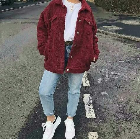 Maroon Denim Jacket Outfit, Maroon Corduroy Jacket Outfit, Latest Winter Fashion, Maroon Jacket, Doc Martens Outfit, 2016 Fashion Trends, Goth Outfit, Fashion Trends Winter, Teddy Jacket