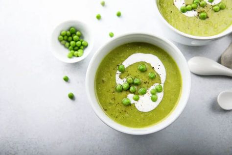 Low Calorie Pesto Pea Soup - Lose Weight By Eating Low Calorie Pesto, Pea Soup Vegan, Quinoa Mac And Cheese, Chicken Bruschetta Recipe, Healthy Pesto, Lunch Sides, Roasted Beet Salad, Citrus Vinaigrette, Spinach Salad Recipes