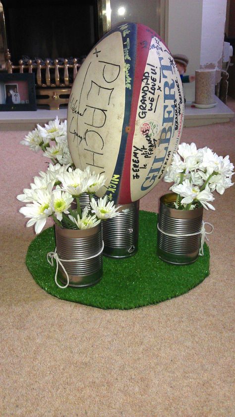 Rugby ball centrepiece? Rugby Wedding, Rugby Party, Banquet Centerpieces, Sports Party Decorations, Party Decoration Ideas, Rugby Club, Sports Wedding, Rugby Ball, Sports Party