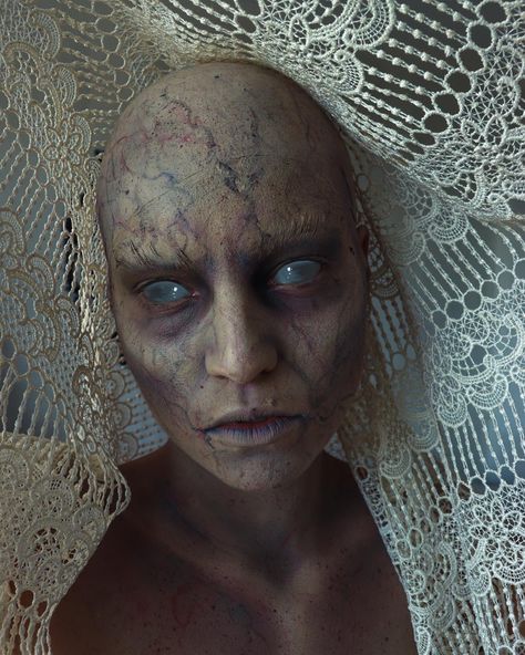 Dead Body Makeup, Zombie Makeup Looks, Sfx Gore Makeup, Zombie Sfx, Spinning Thread, Haunted House Makeup, Halloween Fx, Demon Makeup, Gore Makeup