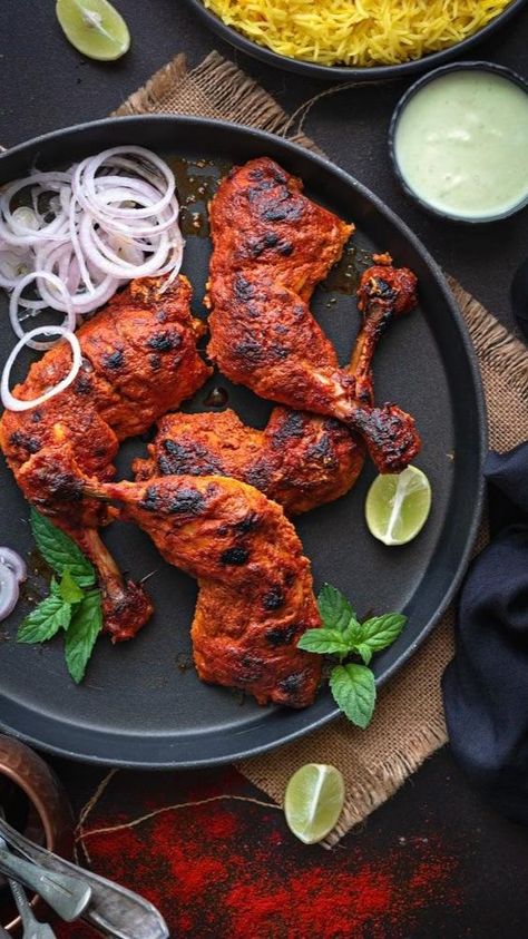 Authentic Tandoori Chicken Recipe, Chicken Tandoori Masala, Grilled Tandoori Chicken, Tandoori Chicken Recipe, Tandoori Recipes, Indian Food Photography, Chicken Leg Recipes, Ayam Bakar, Tandoori Masala