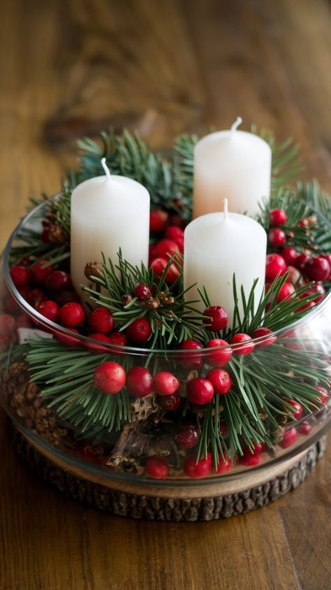 Cranberries Christmas Decor, Easy Christmas Centrepiece Ideas, Christmas Decoration Diy Ideas, Dining Room Table Centerpiece Ideas Christmas Holiday Decorating, Farmhouse Christmas Centerpiece Ideas, Simple Christmas Table Centerpieces, Simple Christmas Centerpieces For Table, Xmas Table Centerpieces, Round Table Christmas Centerpieces