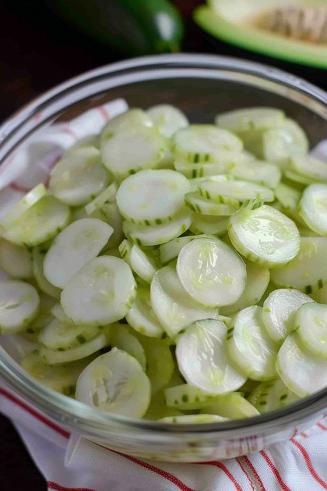 Easy Vinegar Cucumber Onion Salad Cucumber And Vinegar Recipe, Easy Cucumber Salad Vinegar, Cucumber And Onions In Vinegar, Cucumbers And Onions In Vinegar, Cucumber Onion Salad, Cucumber Salad Vinegar, Easy Cucumber Salad, Cucumber Onion, Vinegar Cucumbers