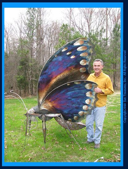 Giant Butterfly Metal Sculpture by Gary Caldwell Hardware Crafts, Insect Sculpture, Metal Butterflies, Giant Butterfly, Metal Roses, Metal Sculptures Garden, Concrete Sculpture, Geometric Pattern Art, Metal Earth