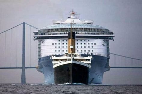 Size Comparison: Titanic Vs. Modern Cruise Ship Biggest Cruise Ship, Titanic History, Cruise Liner, The Titanic, Rms Titanic, Royal Caribbean, Cruises, Cruise Ship, Titanic