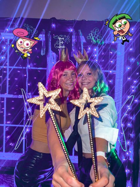 Cosmo and Wanda, Halloween costume, Bestfriend costume idea, bestfriend costume, halloween costume idea, duo costume, fairies, wands, pink wig Wanda Halloween Costume, Wanda Costume, Wands Diy, Cosmo And Wanda Costume, Best Friend Costumes, Friend Costumes, Cosmo And Wanda, Diy Wings, Duo Costumes