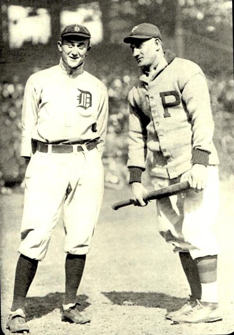 Ty Cobb, Detroit Tigers Baseball, Baseball Pictures, Tigers Baseball, Baseball Photos, Mlb Players, Sports Hero, Play Baseball, Baseball Games