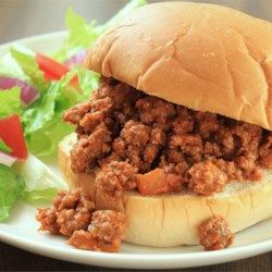 Sloppy Joes II Best Ground Beef Recipes, Healthy Veggie, Sloppy Joes Recipe, Cooking For Beginners, Sloppy Joe, Think Food, Sloppy Joes, Busy Family, Budget Friendly Recipes