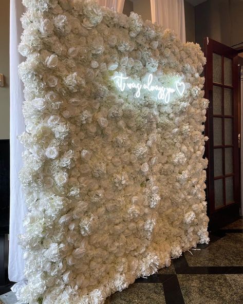 White 8ft by 8ft Flower Wall Rental Houston Tx and | Etsy Flower Wall Wedding Backdrop, Flower Wall Rental, Rose Flower Wall, White Wedding Decor, Artificial Flower Wall, Baby Shower Garland, Party Girlande, Flower Wall Wedding, Flower Wall Backdrop