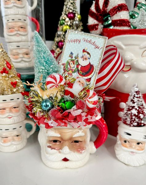 Santa Mug Decor, Bottle Brush Tree Crafts, Christmas Fluff, Christmas Apothecary Jars, Vintage Santa Mugs, Santa Display, Vintage Christmas Diy, Christmas Assemblage, Christmas Kisses