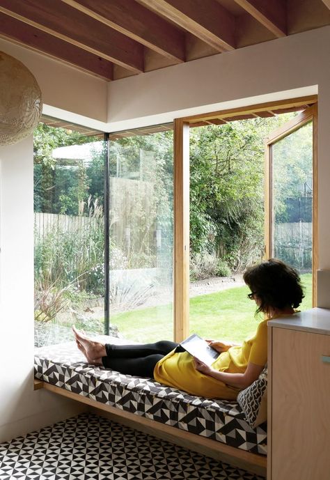 Bay Window Bench, Brick Extension, Window Seat Design, Window Bench, Bench Design, Corner Window, Window Benches, Hus Inspiration, Architect House