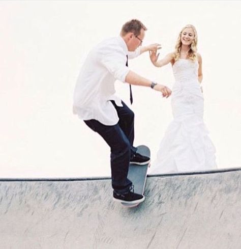 Skatepark wedding in Winkler, Manitoba. Skatepark Wedding, Skater Wedding, Skateboarding Couples, Skateboard Wedding, Wedding Aesthetics, Future Dreams, Fruit Loops, Micro Wedding, Theme Wedding