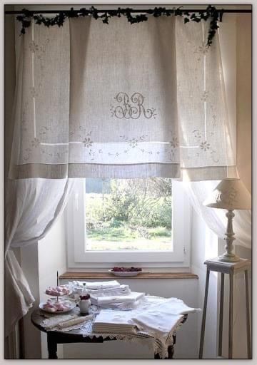 Rideaux Shabby Chic, French Vintage Decor, Farmhouse Curtains, Vintage Farmhouse Decor, Green Curtains, Window Dressing, Lace Curtains, Linen Sheets, Diy Curtains