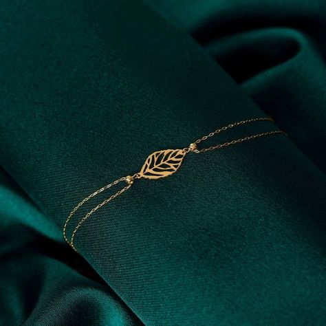 Gold herringbone chain