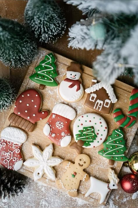 #merrychristmas #cookies Christmas Cookies Photoshoot, Cookies Photoshoot, Holiday Girls Night, Baking Photos, Its Snowing, Baking Holiday, All 4 Seasons, Snow Fall, I Am Blessed