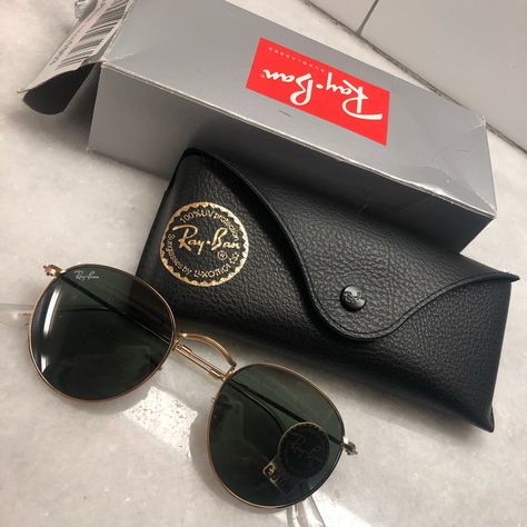 Brand New Ray Ban Sunglasses Rb3447 Metal Round Ray Ban Sunglasses, Colored Sunglasses, Ray Ban, Sunglasses Case, Ray Bans, Sunglasses, Brand New, Women Shopping, Black