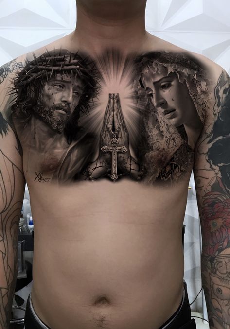 Jesus Chest Tattoo, Jesus Tattoo Sleeve, Religous Tattoo, Jesus Christ Tattoo, Chest Tattoo Drawings, Jesus Tattoo Design, Backpiece Tattoo, Christ Tattoo, Card Tattoo Designs