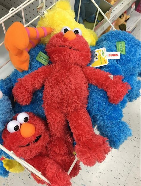 Elmo Plush Toys Elmo Toys, Elmo Plush, Sesame Street Cookies, Sesame Street Cookie Monster, Monster Cookies, Sesame Street, Plush Toys, Cute Wallpapers, Wallpapers