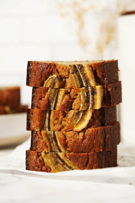 Classic Banana Bread, Sausage Bread, Brunch Items, Breakfast Specials, Moist Banana Bread, Small Cakes, Banana Nut Bread, Cinnamon Banana, Banana Flavored