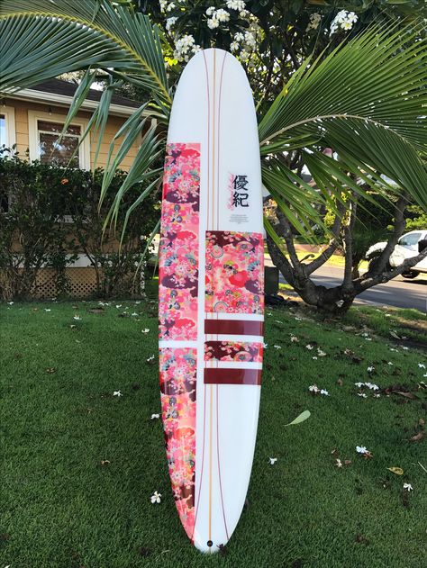 9’ Custom fabric inlay by Maker Surfboards Custom Surfboards, Hang 10, Surfboard, Custom Fabric, Surfing, 10 Things, Fabric, Quick Saves, Art